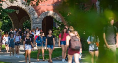 Students walking by Thompson Hall